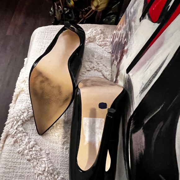 Steve Madden Black Sleek High Heels.
PayPal payments not accepted. - Picture 10 of 16